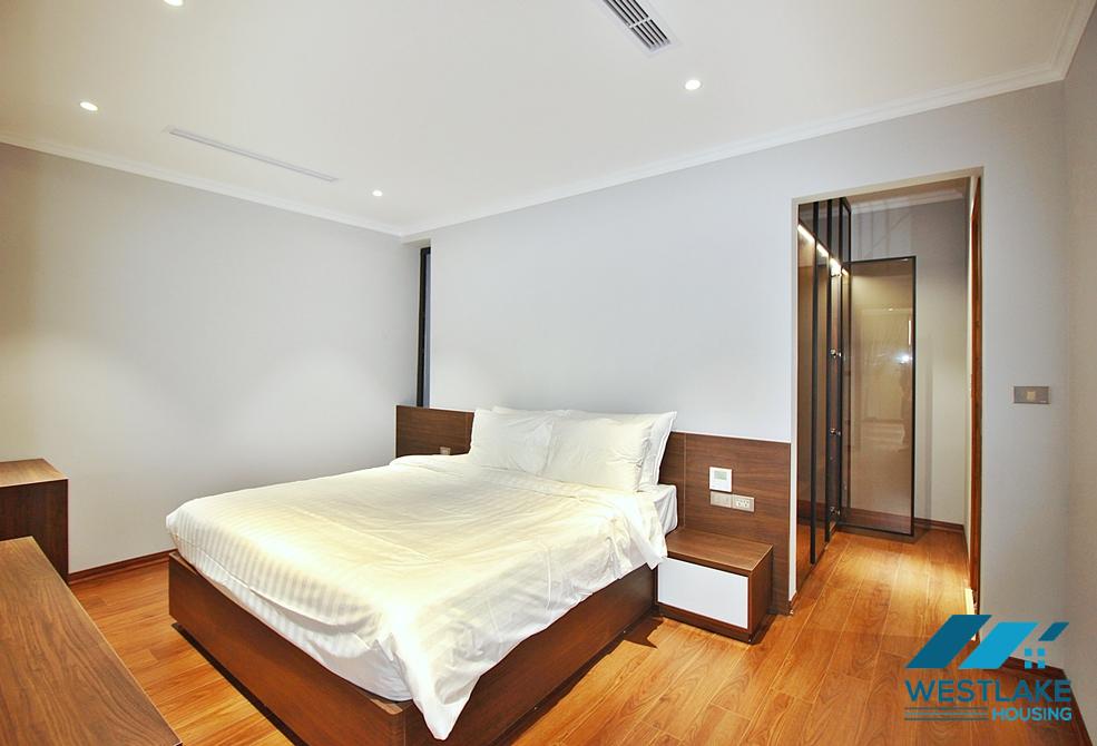 High floor and brand new 4 bedrooms apartment for rent in Tay Ho, Ha Noi