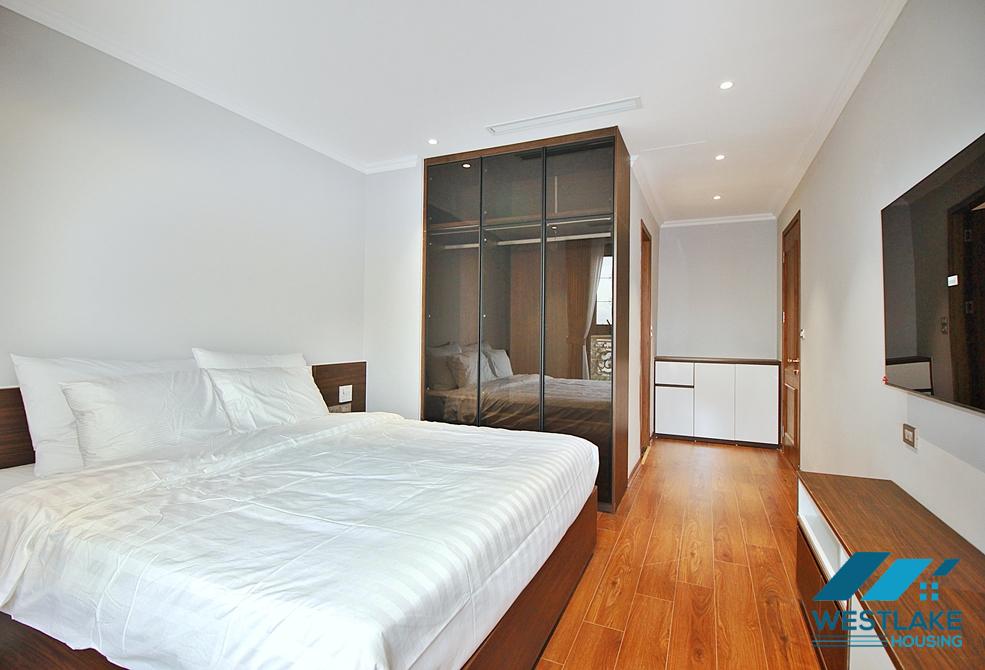 High floor and brand new 4 bedrooms apartment for rent in Tay Ho, Ha Noi