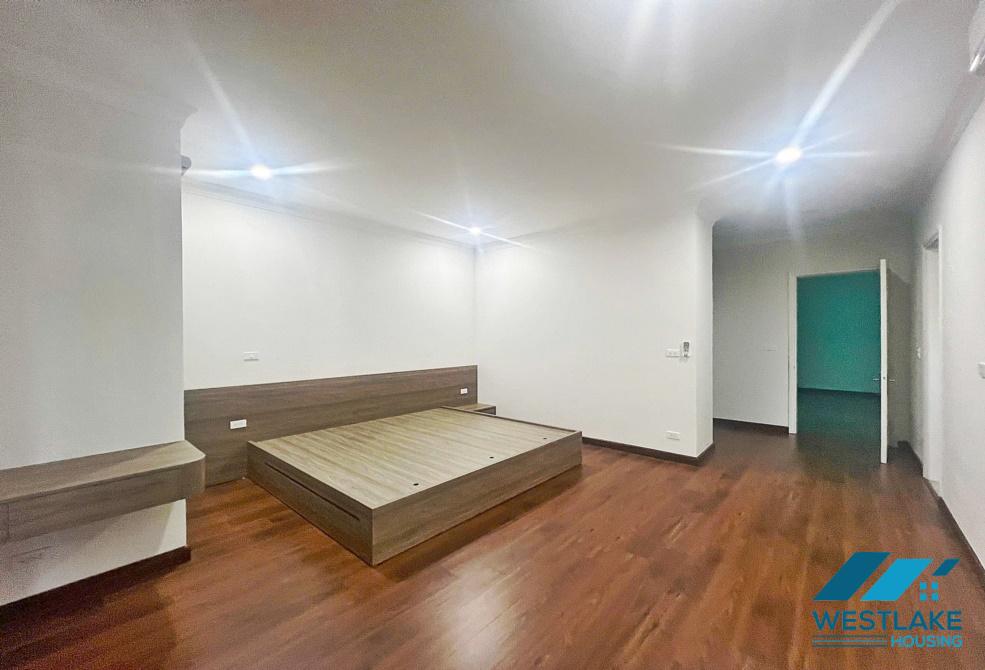 Nhà đẹp cho thuê tại khu đô thị Ciputra, quận Tây Hồ, Hà Nội