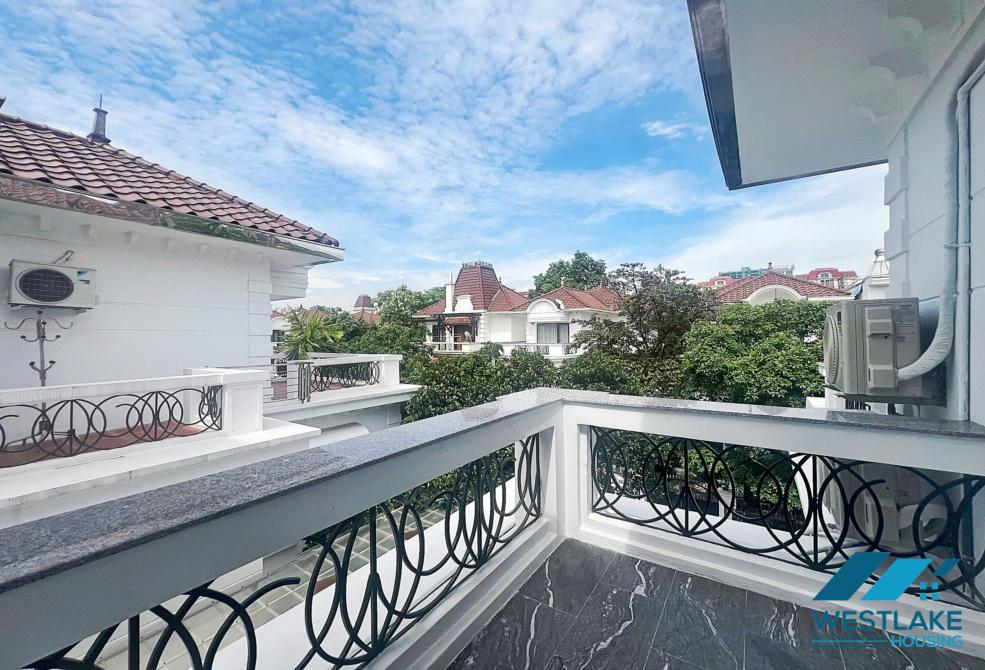 Nhà đẹp cho thuê tại khu đô thị Ciputra, quận Tây Hồ, Hà Nội