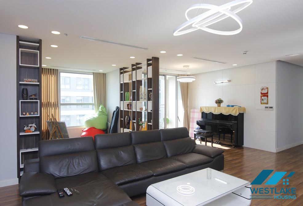 CHO THUÊ CĂN HỘ 4 PHÒNG NGỦ FULL NỘI THẤT TẠI VINHOMES GARDENIA – HÀM NGHI