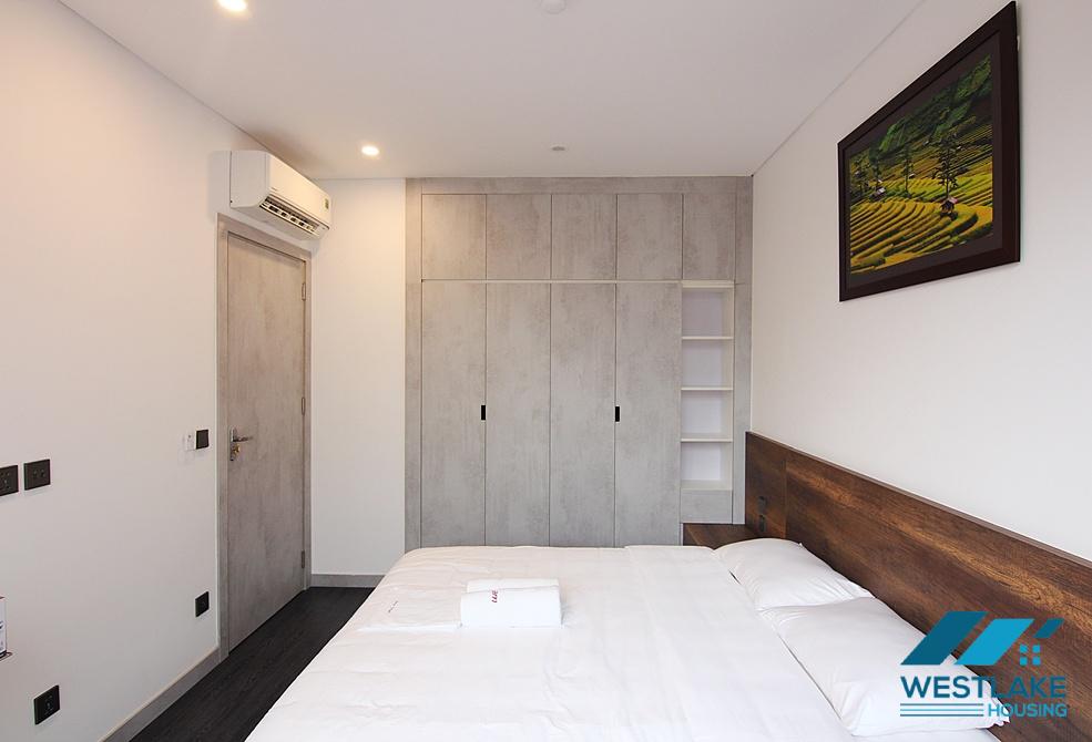 A modern and bright one bedroom apartment for rent in To Ngoc Van area, Tay Ho, Ha Noi