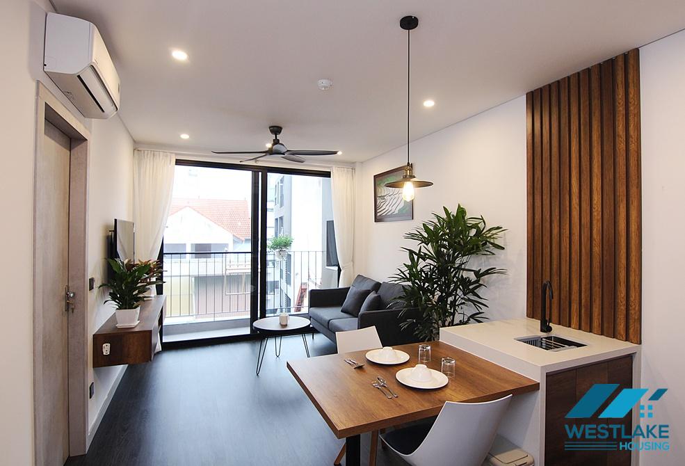 A modern and bright one bedroom apartment for rent in To Ngoc Van area, Tay Ho, Ha Noi