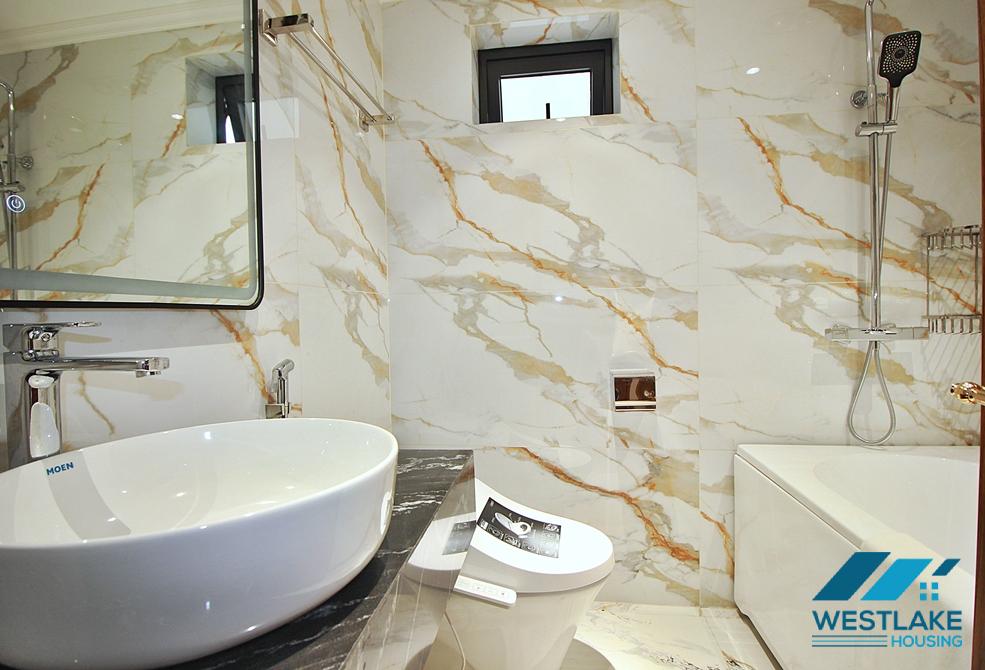 Morden and new 4 bedrooms apartment for rent in Tay Ho, Ha Noi, Viet Nam