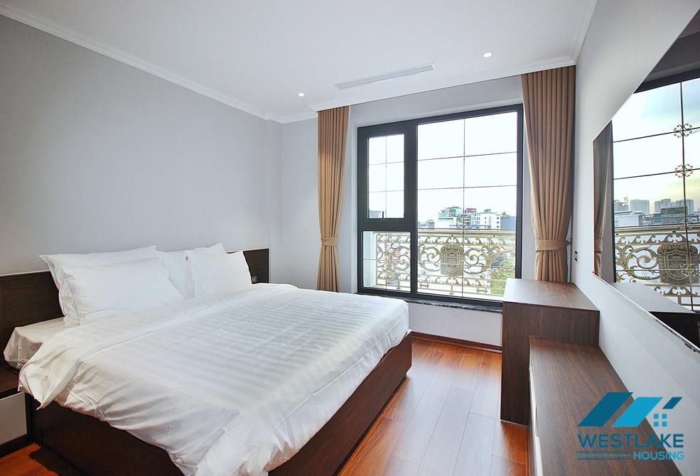 Cho Thuê Căn Hộ 4 Phòng Ngủ Mới Đẹp, Hiện Đại, Ở Tầng Cao Tòa Nhà Tại Tây Hồ, Hà Nội