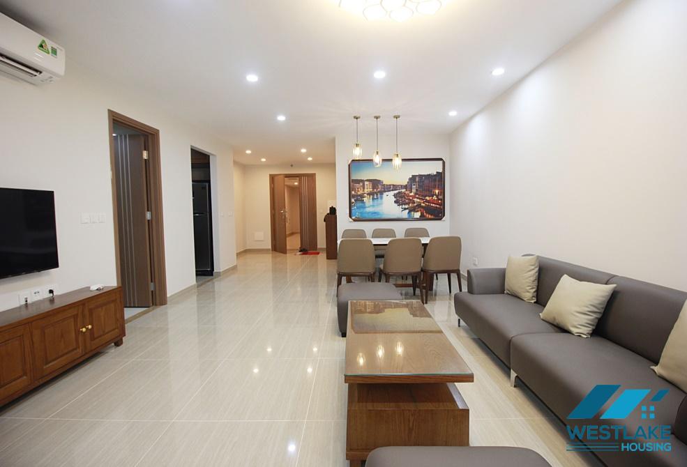 Căn hộ 3 phòng ngủ với nội thất hoàn toàn mới, chất lượng cao tại Ciputra, quận Tây Hồ