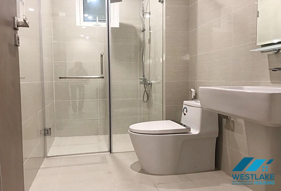 Căn hộ ba phòng ngủ tuyệt đẹp và đầy đủ tiện nghi tại Ciputra, quận Tây Hồ, Hà Nội