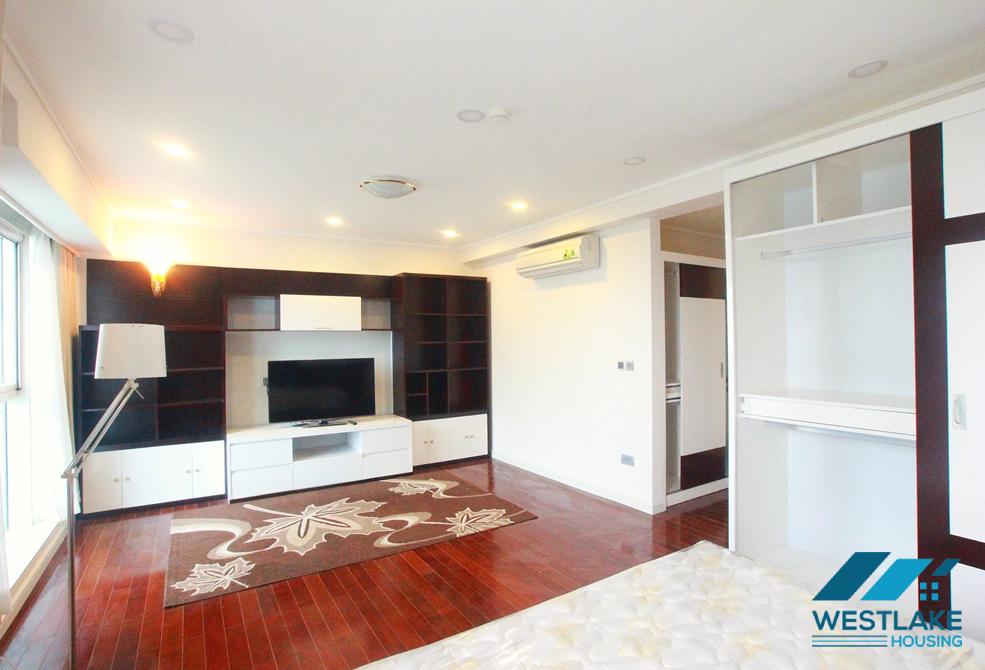 Three bedrooms apartment for rent in Ciputra,Tay Ho, Hanoi