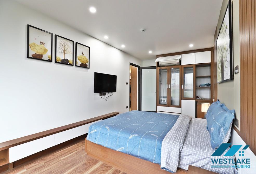 Spacious 02 bedrooms apartment for rent on Xuan La street, Tay Ho, Ha Noi