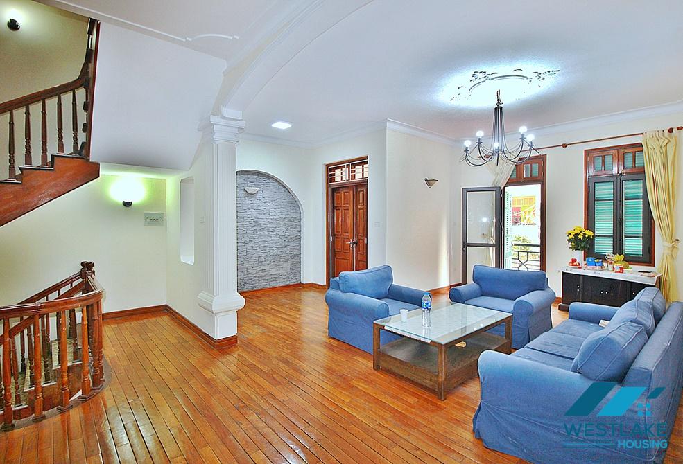 A bright and cozy villa for rent in Tay Ho, Ha Noi