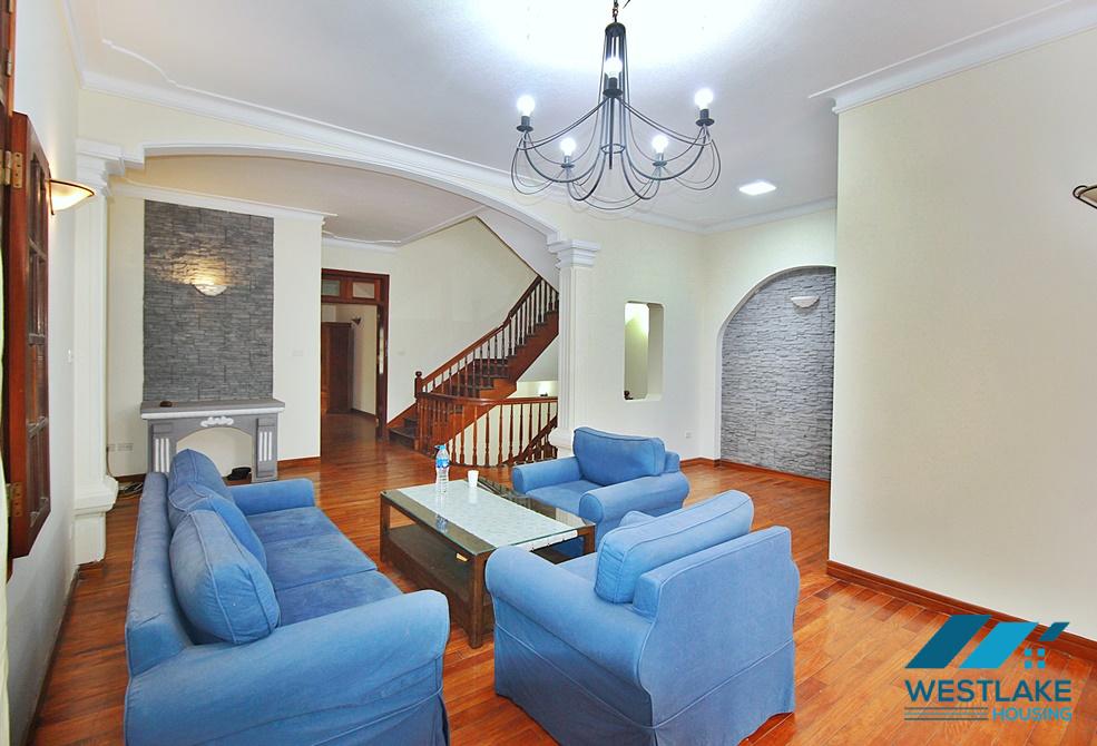 A bright and cozy villa for rent in Tay Ho, Ha Noi