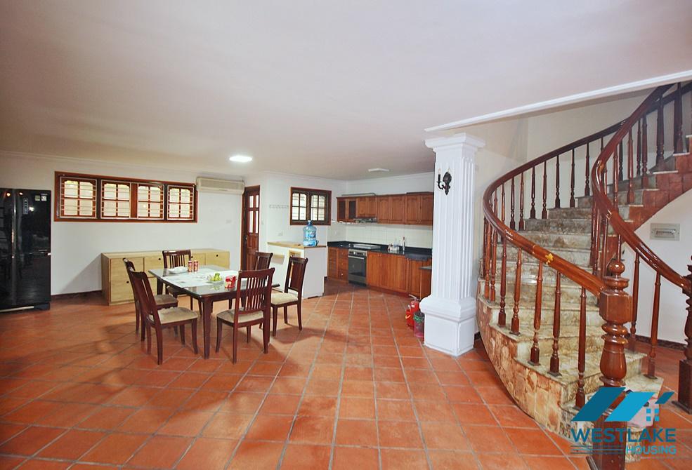 A bright and cozy villa for rent in Tay Ho, Ha Noi