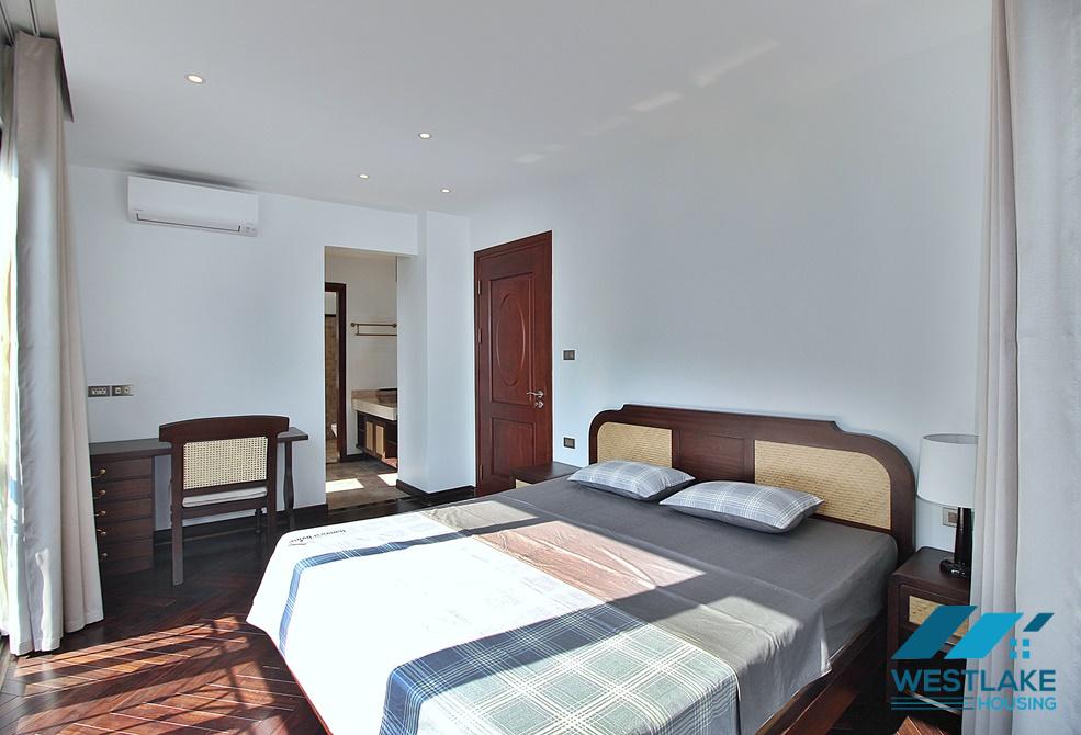 A beautiful 3 bedroom apartment with lake view for rent in Tay Ho, Ha Noi