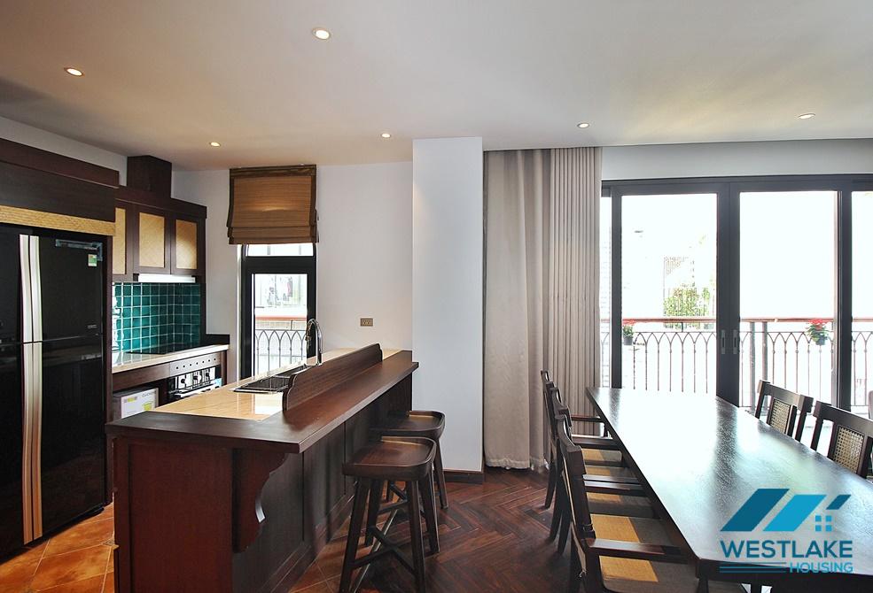 A beautiful 3 bedroom apartment with lake view for rent in Tay Ho, Ha Noi