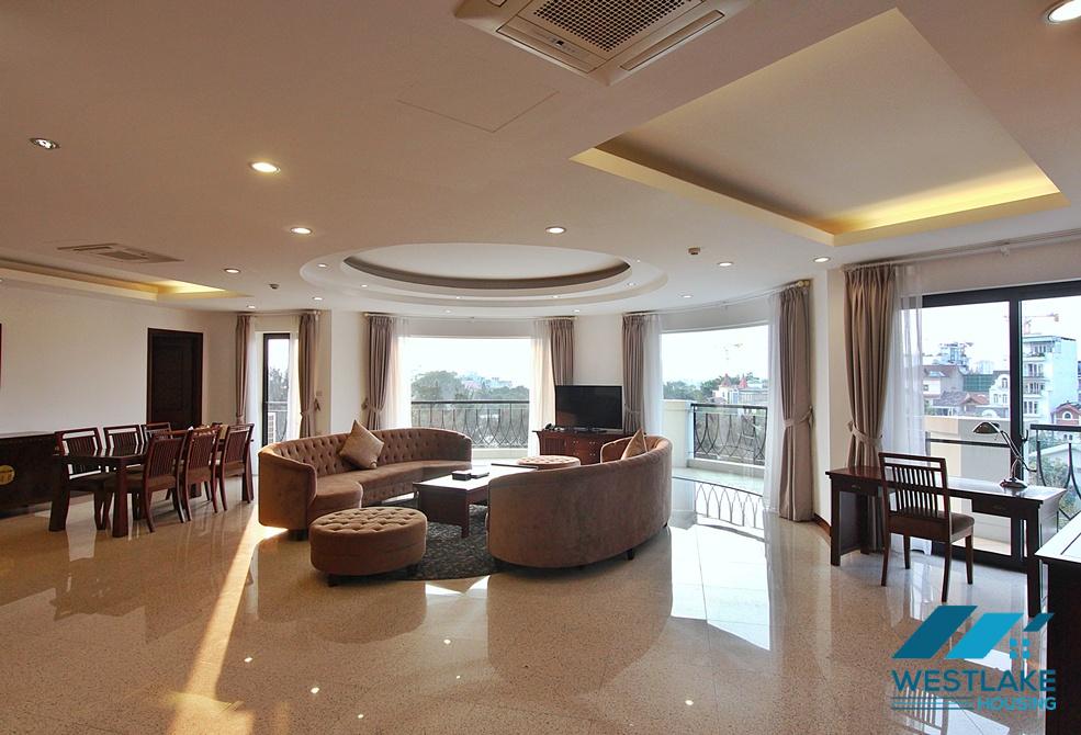 A gorgeous and spacious 03 bedrooms serviced apartment for rent in Dang Thai Mai, Tay Ho, Ha Noi