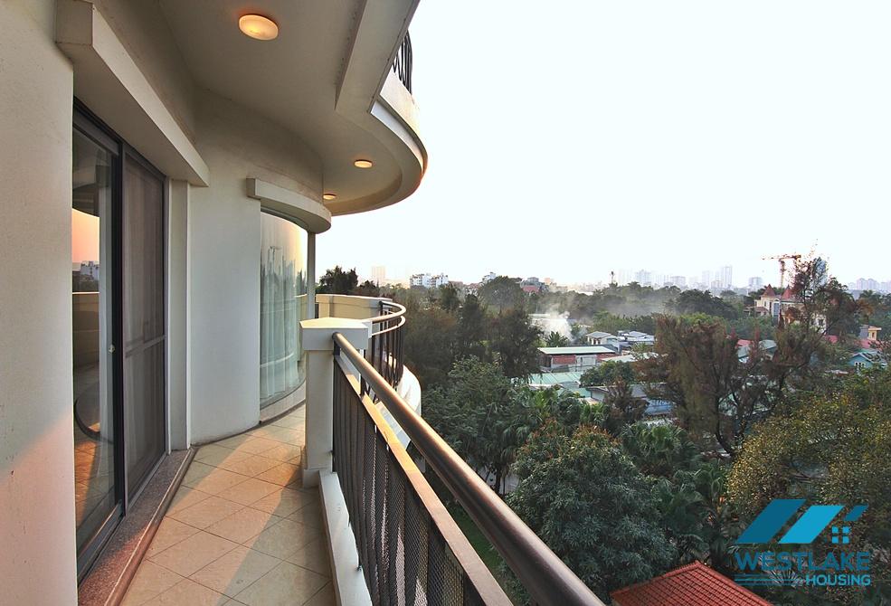 A gorgeous and spacious 03 bedrooms serviced apartment for rent in Dang Thai Mai, Tay Ho, Ha Noi