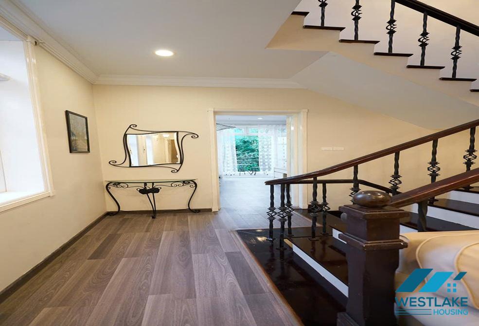 04 bedrooms Ciputra Villa with large Garden for Rent