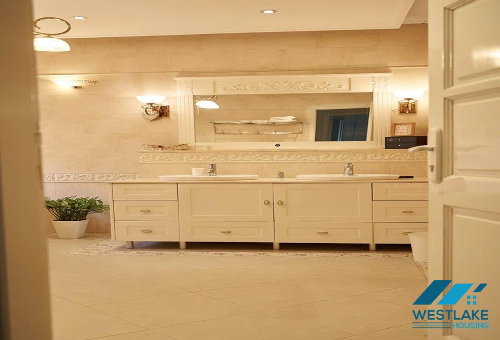 04 bedrooms Ciputra Villa with large Garden for Rent