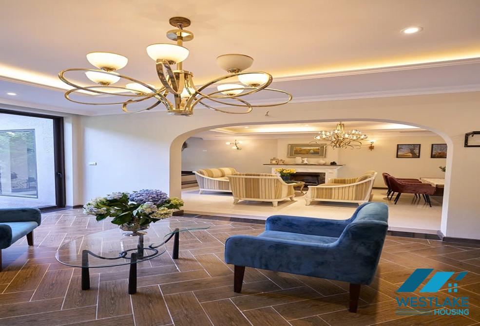 04 bedrooms Ciputra Villa with large Garden for Rent