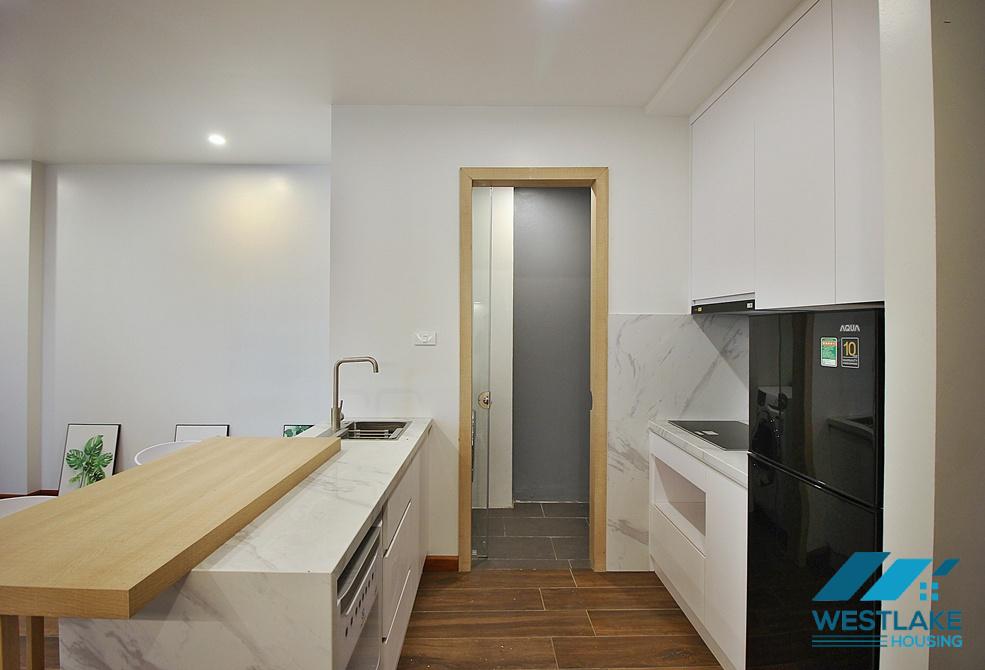 Căn Hộ 1 Phòng Ngủ Hiện Đại Cho Thuê Tại Xuân Diệu, Tây Hồ, Hà Nội