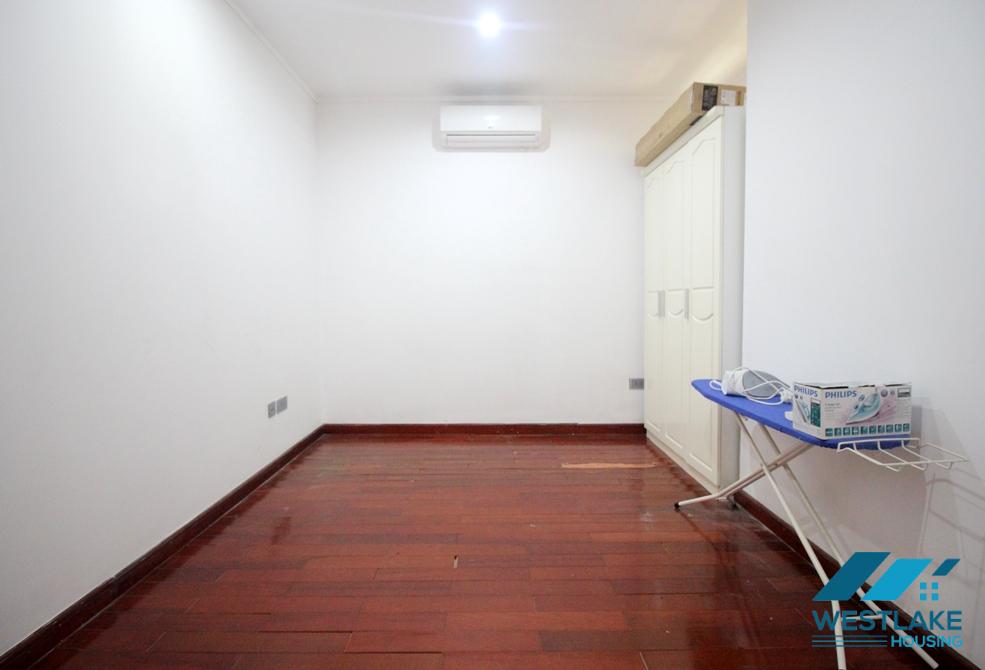 There bedrooms apartment for rent in L1 building, Ciputra, Tay Ho