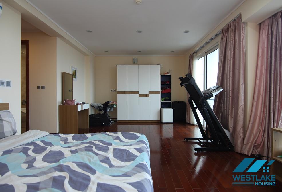 154sqm with 03 bedrooms apartment for rent in Ciputra, Tay Ho