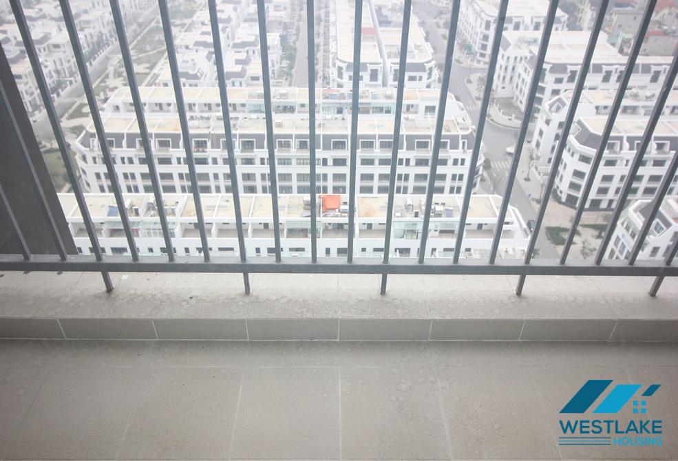 Cho thuê căn hộ không nội thất, sáng sủa tại Vinhome Garden - khu vực Mỹ Đình