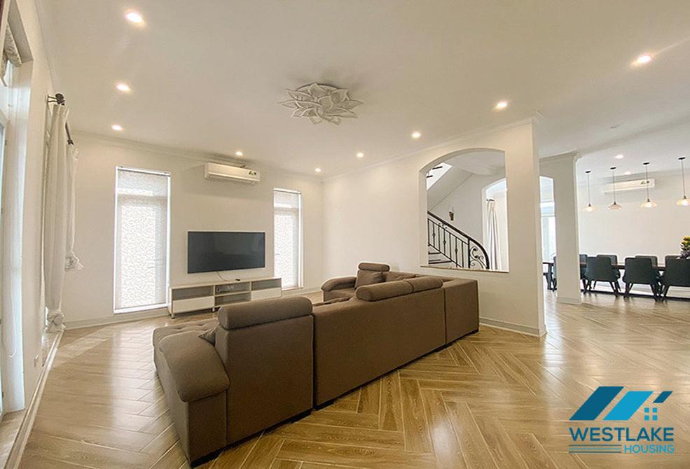 High quality house with modern furniture for rent in Ciputra, Tay Ho, Ha Noi