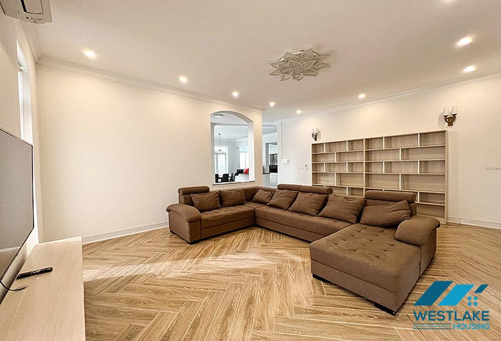 High quality house with modern furniture for rent in Ciputra, Tay Ho, Ha Noi