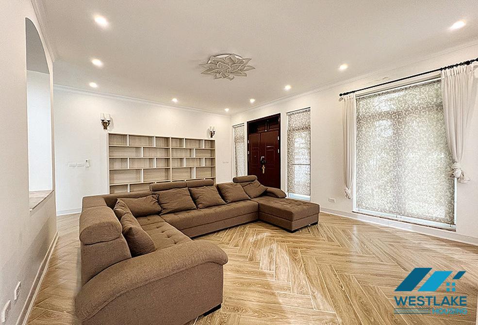 High quality house with modern furniture for rent in Ciputra, Tay Ho, Ha Noi