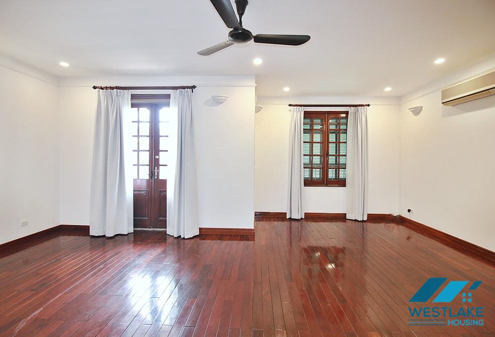 A large unfurnished house for rent in Tay Ho, Ha Noi