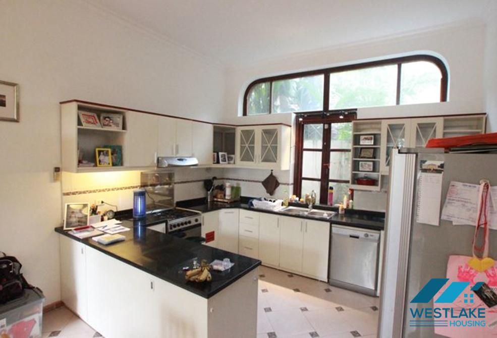 A cozy 5 bedroom house with pool for rent in Tay Ho, Ha Noi