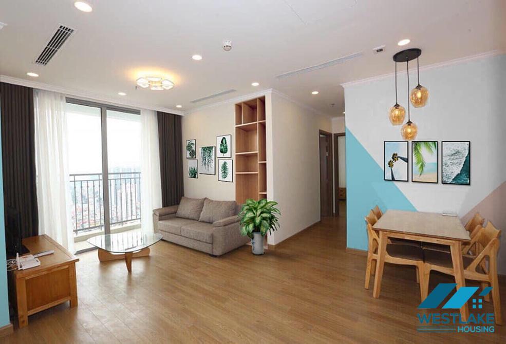 Cho thuê căn hộ 2 phòng ngủ tại Vinhomes Gardenia.