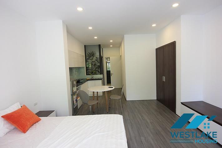 Căn Hộ Studio Đẹp Cho Thuê Tại Xuân Diệu Tây Hồ, Hà Nội