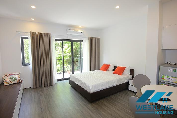 Căn Hộ Studio Đẹp Cho Thuê Tại Xuân Diệu Tây Hồ, Hà Nội
