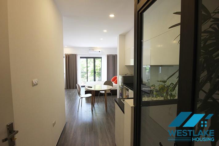 Căn Hộ Studio Đẹp Cho Thuê Tại Xuân Diệu Tây Hồ, Hà Nội