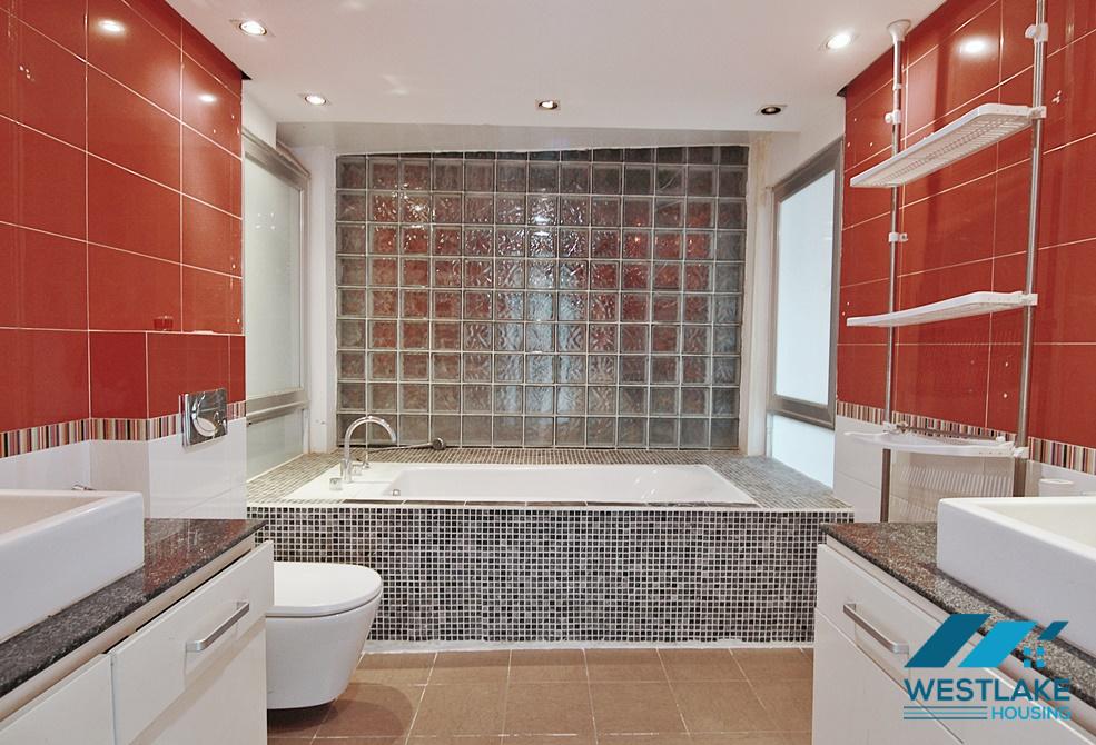 An unique rooftop swimming pool for rent in Tay Ho, Ha Noi