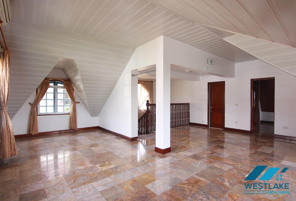 A spacious 5 bedroom house for rent in Tay Ho, Ha Noi