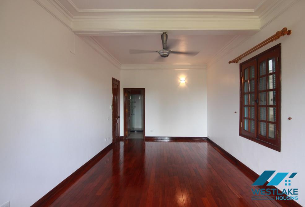 A spacious 5 bedroom house for rent in Tay Ho, Ha Noi