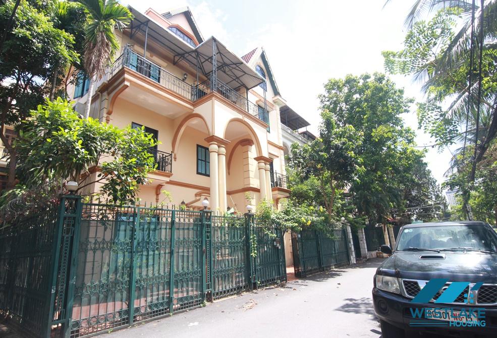 A spacious 5 bedroom house for rent in Tay Ho, Ha Noi