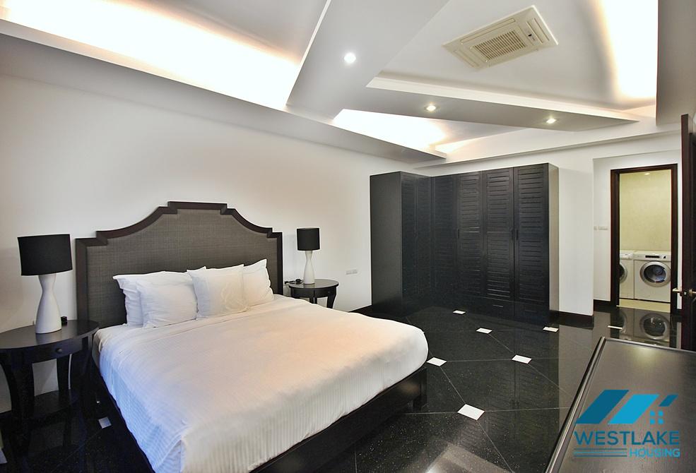 Luxurious 3 bedrooms apartment for rent in Dang Thai Mai area, Tay Ho, Ha Noi