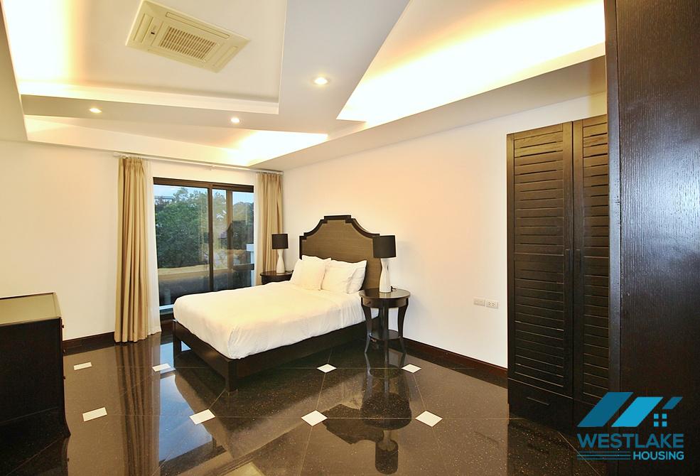 Luxurious 3 bedrooms apartment for rent in Dang Thai Mai area, Tay Ho, Ha Noi