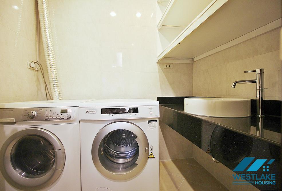 Luxurious 3 bedrooms apartment for rent in Dang Thai Mai area, Tay Ho, Ha Noi