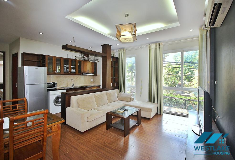 Spacious one bedroom apartment for rent in Dang Thai Mai, Tay Ho, Ha Noi