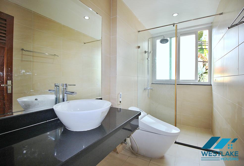 Spacious one bedroom apartment for rent in Dang Thai Mai, Tay Ho, Ha Noi