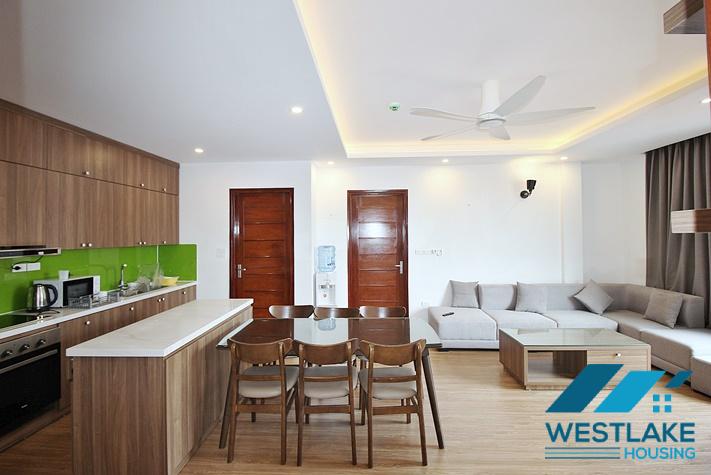 Căn Hộ Tuyệt Đẹp 2 phòng ngủ Với Ánh Sáng Tự Nhiên Tốt  Cho Thuê Tại Xuân Diệu, Tây Hồ, Hà Nội