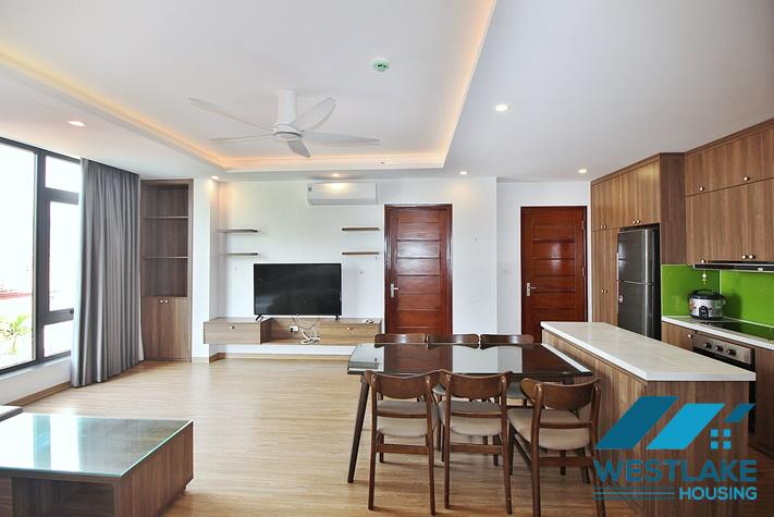 Căn Hộ Tuyệt Đẹp 2 phòng ngủ Với Ánh Sáng Tự Nhiên Tốt  Cho Thuê Tại Xuân Diệu, Tây Hồ, Hà Nội