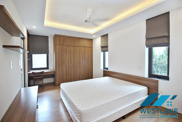 Căn hộ 2 phòng ngủ sang trọng với tầm nhìn tuyệt đẹp ra thành phố cho thuê tại Xuân Diệu