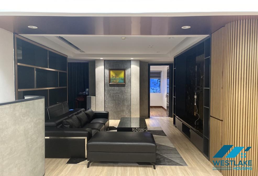 CHO THUÊ CĂN HỘ 3 PHÒNG NGỦ ĐẸP TẠI E4 CIPUTRA – MỚI CẢI TẠO, FULL NỘI THẤT