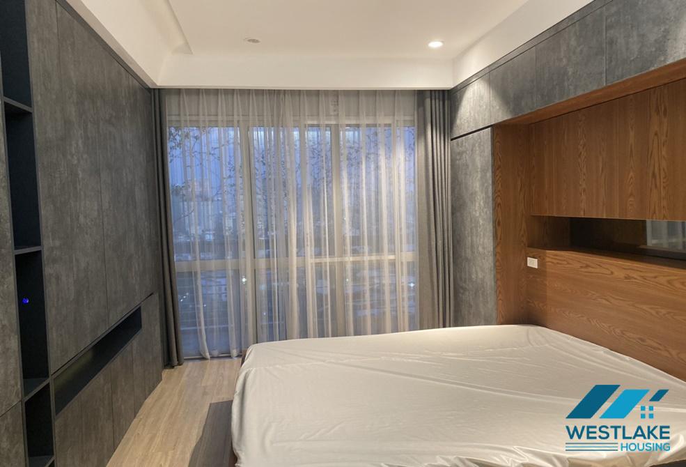 CHO THUÊ CĂN HỘ 3 PHÒNG NGỦ ĐẸP TẠI E4 CIPUTRA – MỚI CẢI TẠO, FULL NỘI THẤT